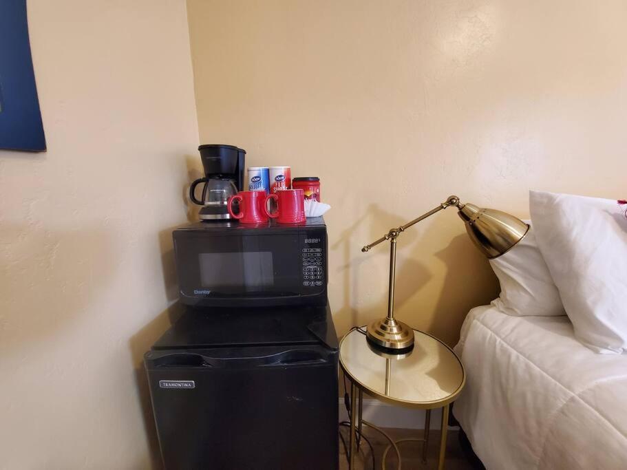 Centrally Located Studio And Cozy Place Perfect For Travelers And Couples! Located In San Diego Downtown! Perfect For Your Quick Getaway! Apartment Exterior foto